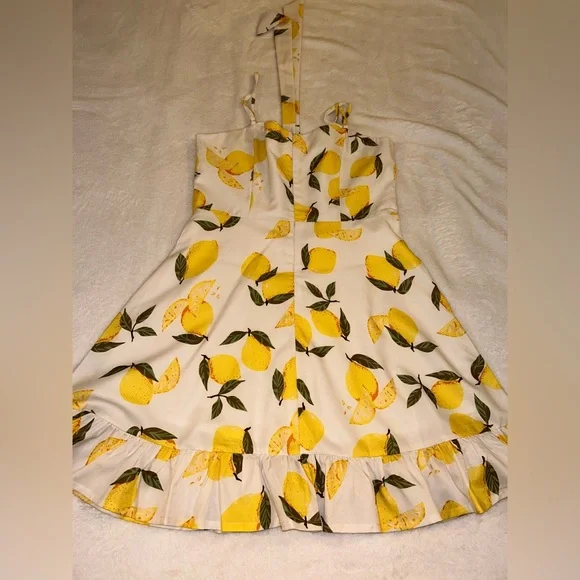 Summery lemons dress - Picture 2 of 5